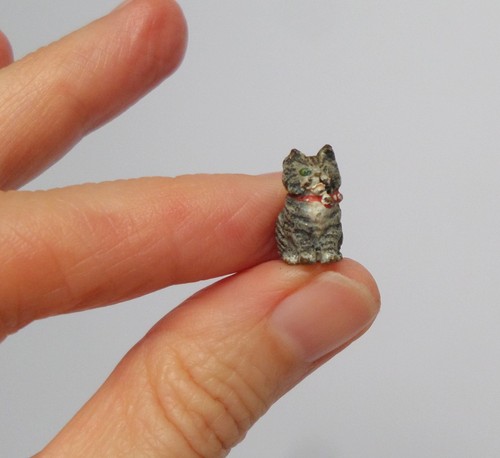 Tiny austrian cold painted - tiny,