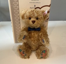 Steiff - The Royal Crown Derby Steiff Bear. 661464 Dark Blond