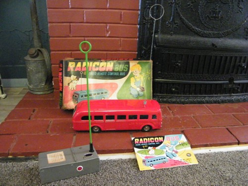 Vintage 1950 modern toys red - vintage, 1950's
