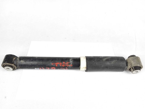 Q0009225v001000000 right rear - right,