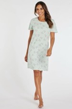 Bon Marche Snowman Print Round Neck Short Sleeve Nightdress Size 24/26 BNWT