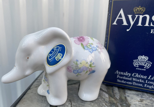 Aynsley wild tudor bone china - wild,