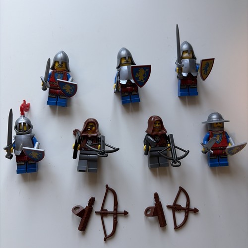 Lego castle lion - ,