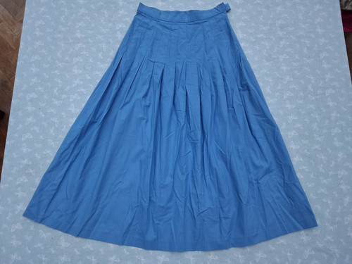 Laura ashley women pleated - ashley,