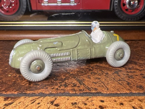 Vintage dinky toys 23j m - vintage,