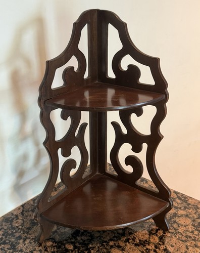Victorian style mahogany - style,