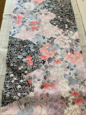@@scraps,  Japanese fabric/silk kimono fabric, light pink, black, floral F25