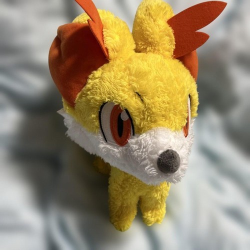 Pokemon fennekin collectible - pokemon,