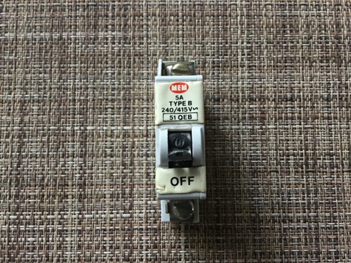 Mem mcb single pole - m6,