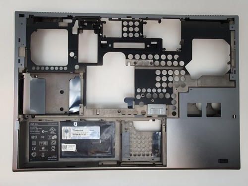 Dell precision m6500 - dell, bottom