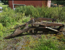 Leyland Mill Tractor Front Loader Bucket Mounted Leyland  Tipping Mil