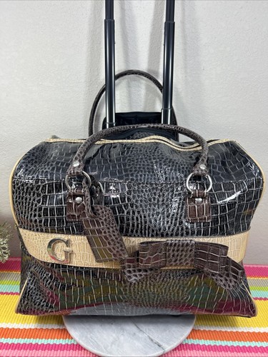 Guess faux snake exotic - by,