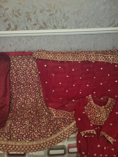 Pakistani heavy red barat - heavy,