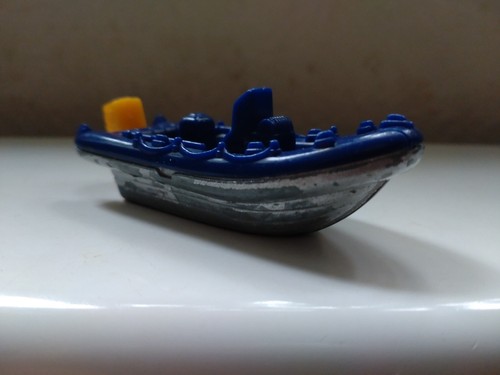 Matchbox white water raft boat - white-water,