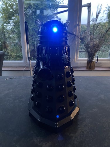 Doctor who black - dalek, 12