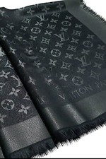 LOUIS VUITTON Shawl Monogram