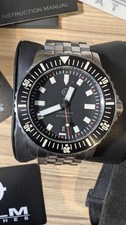 Helm Vanuatu 300M Automatic
