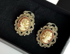 Vintage Cameo Clip On Earrings Women’s Victorian Style Marcasite Silver Tone 