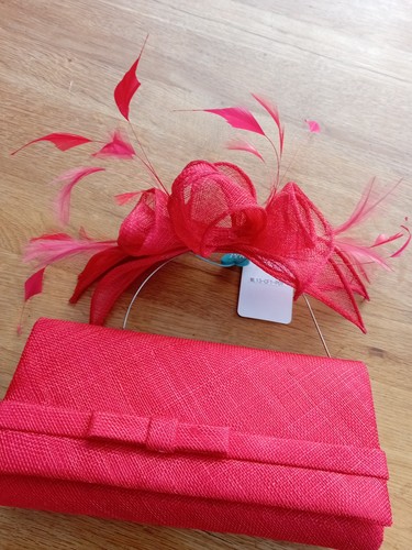 Poppy red sinamay fascinator - red,