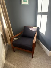 Matthew Hilton Low Lounge