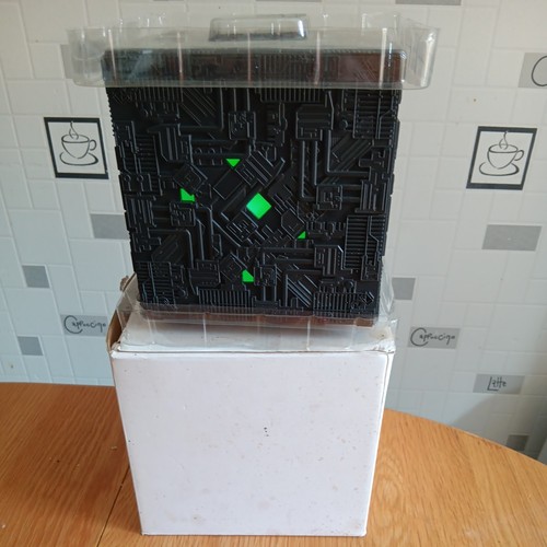 Star trek borg cube eaglemoss - star,
