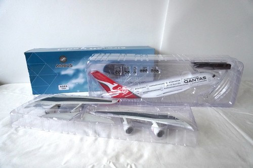 Extra large qantas airbus - qantas, a380