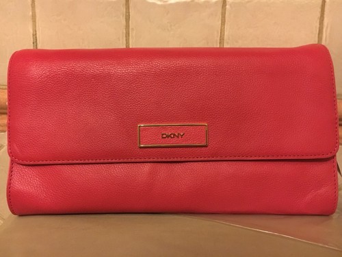 Dkny clutch bag magenta - clutch, flap