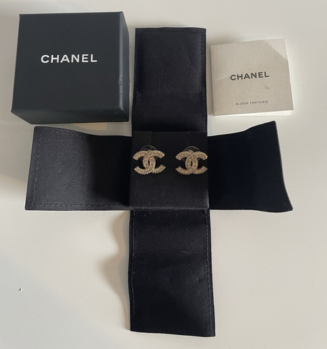 Chanel logo stud earrings - stud,