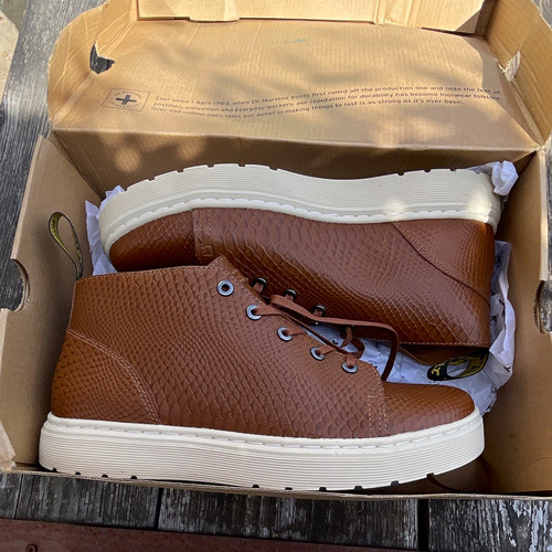 Martens brown leather - dr.,