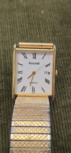Vintage accurist quartz tank - quartz,
