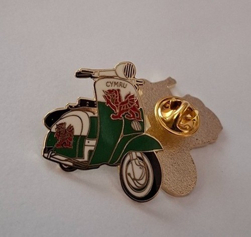 Lambretta wales scooter badge - wales,