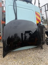 Audi 2011 bonnet door in - 2011,