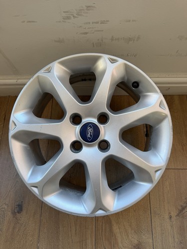Ford fiesta titanium - titanium, 16”