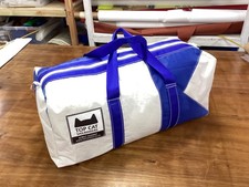 Medium sailing holdall  code
