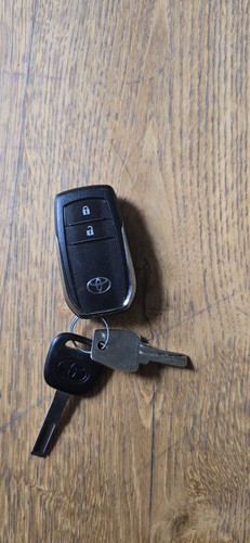 Genuine toyota hilux - hilux, button