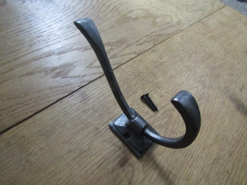Rustic lyndhurst cast iron - lyndhurst,
