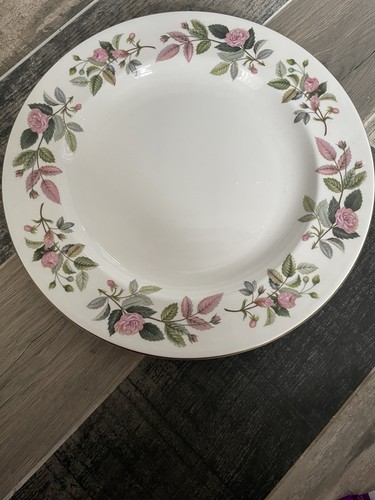 Wedgwood hathaway rose round - wedgwood,