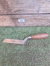 Vintage Brades & Co Tuck Iron