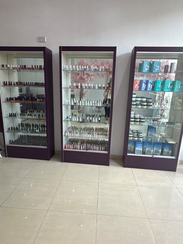 Rem beauty salon retail - rem,