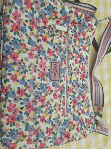 Cath kidston medium - medium, floral