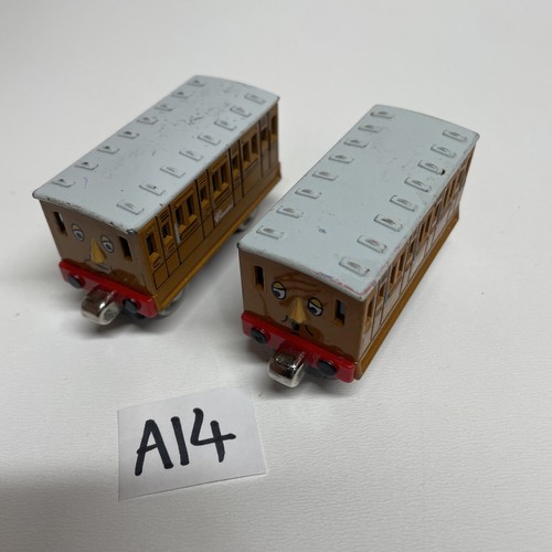 Thomas the tank engine - thomas,