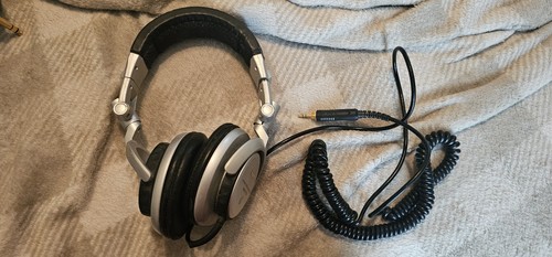 Sony mdr v700 - sony, over-ear