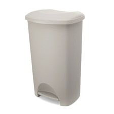 Addis plastic family - addis,