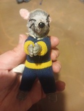 Roland Rat Vintage Small Toy. Arms Open And Close When Press Back