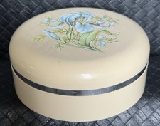 Avon beauty dust container