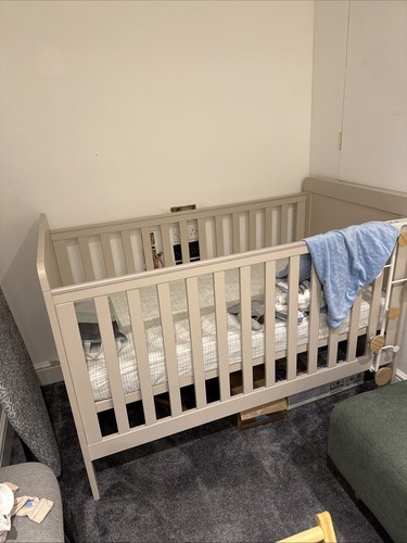 Mamas and papas hamden cot - mamas,