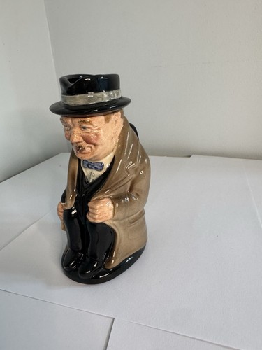 Royal doulton small - toby,