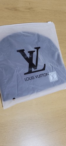 Louis vuitton hat grey and - vuitton,