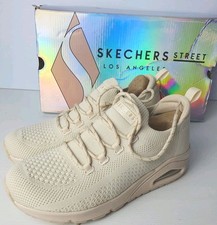 SKETCHERS Womens Street