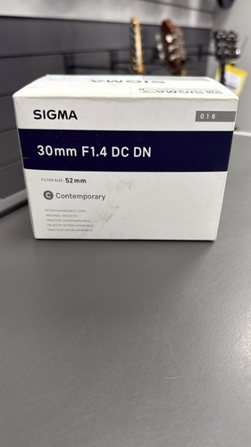Sigma 30mm dc dn - f1.4,
